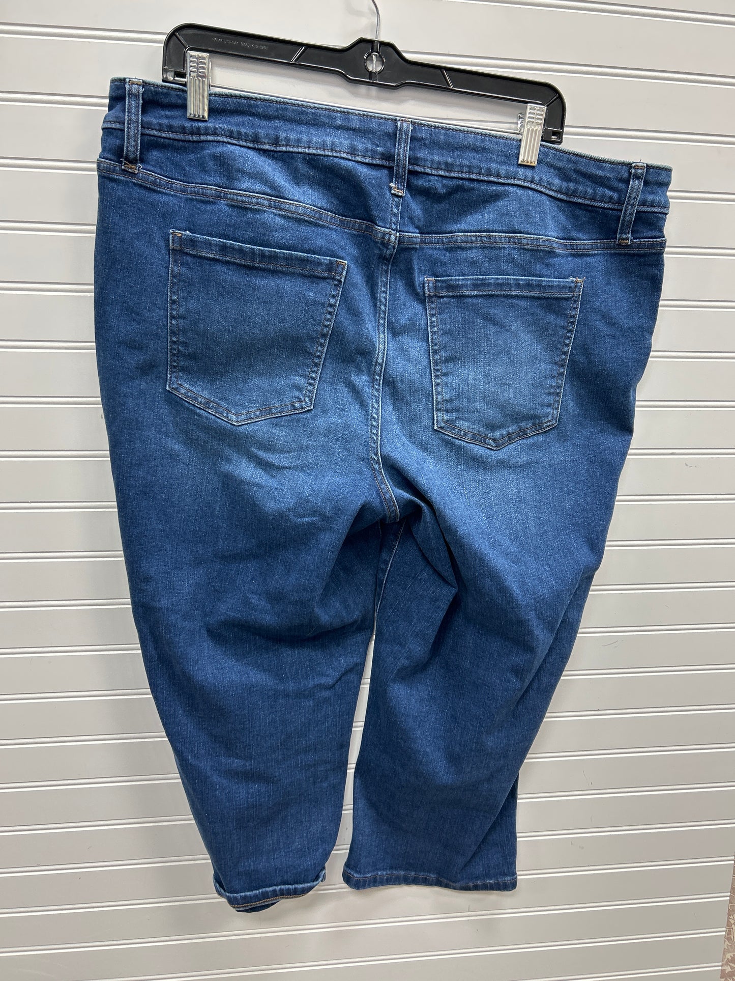 Capris By Maurices In Blue Denim, Size:20