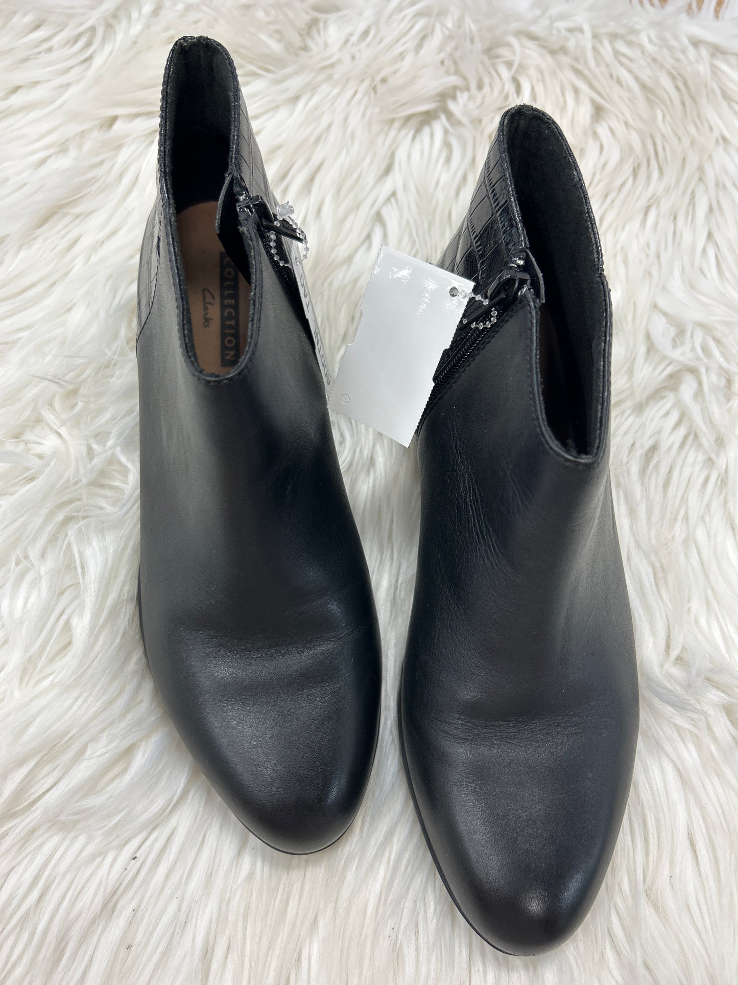 Boots Ankle Flats By Clarks In Black, Size:8.5