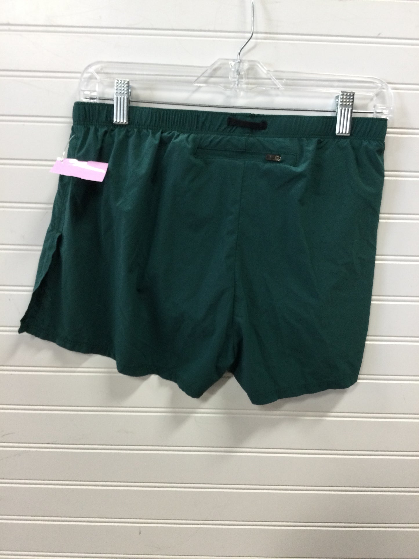 Athletic Shorts By Saucony In Green, Size:M