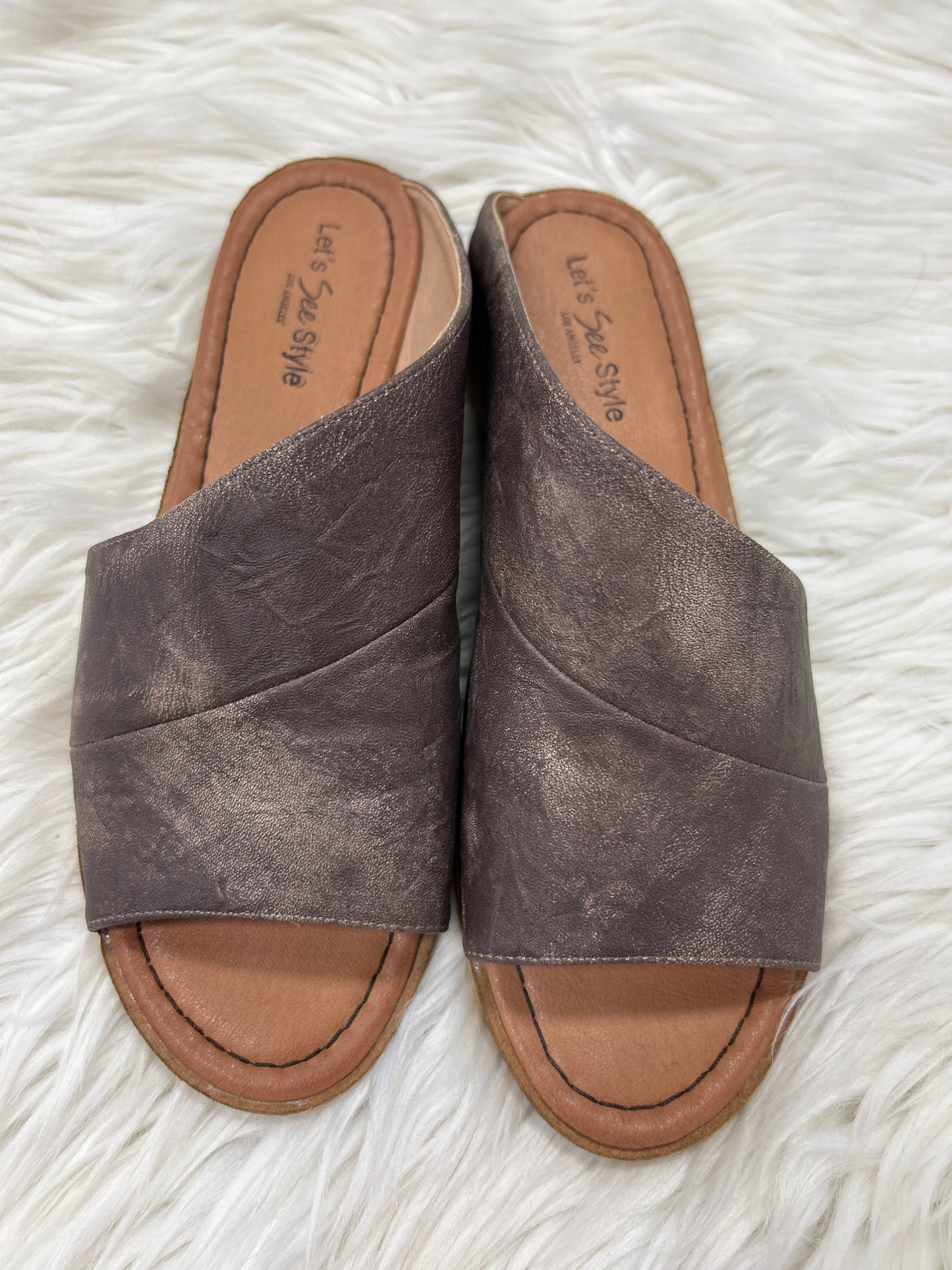 Sandals Flats By Cmc In Taupe, Size:6.5
