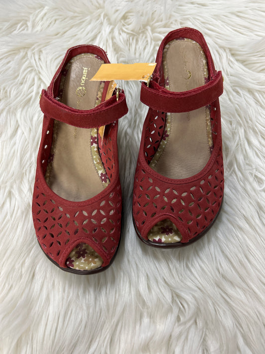 Sandals Heels Block By Jambu In Red, Size:8.5