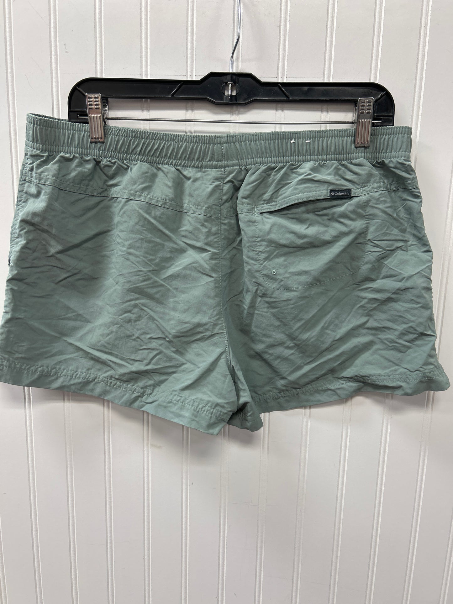 Athletic Shorts By Columbia In Green, Size:L