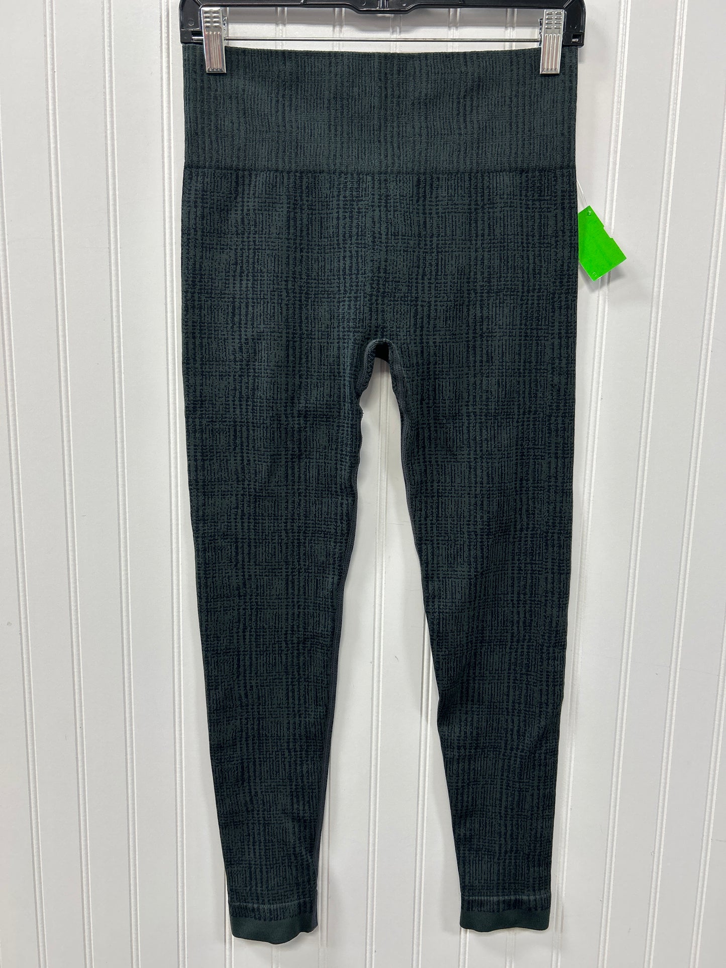 Athletic Leggings By Vuori In Green & Grey, Size:M