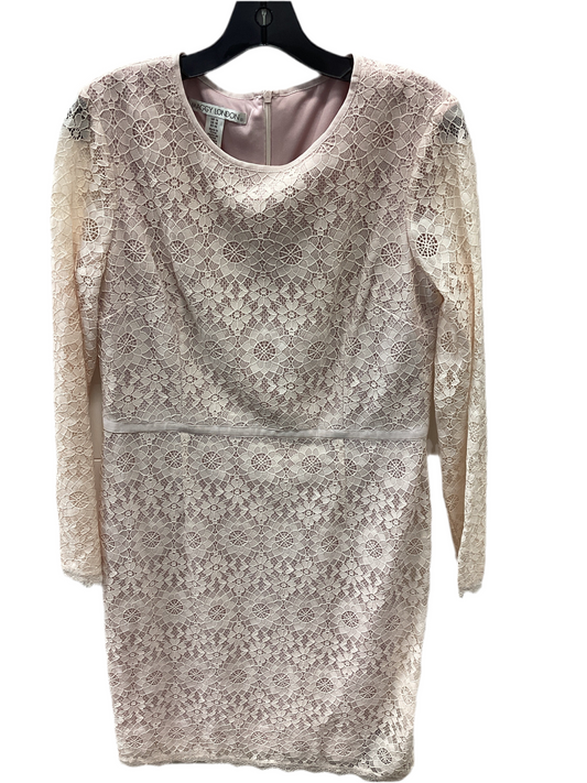 Dress Casual Short By Maggy London In White, Size:14