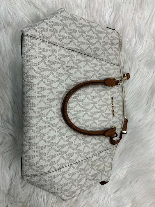 Handbag Designer By Michael Kors In White, Size:Large
