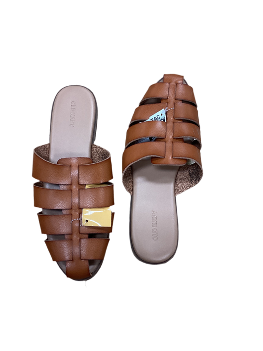 Sandals Flats By Universal Thread In Brown, Size:8