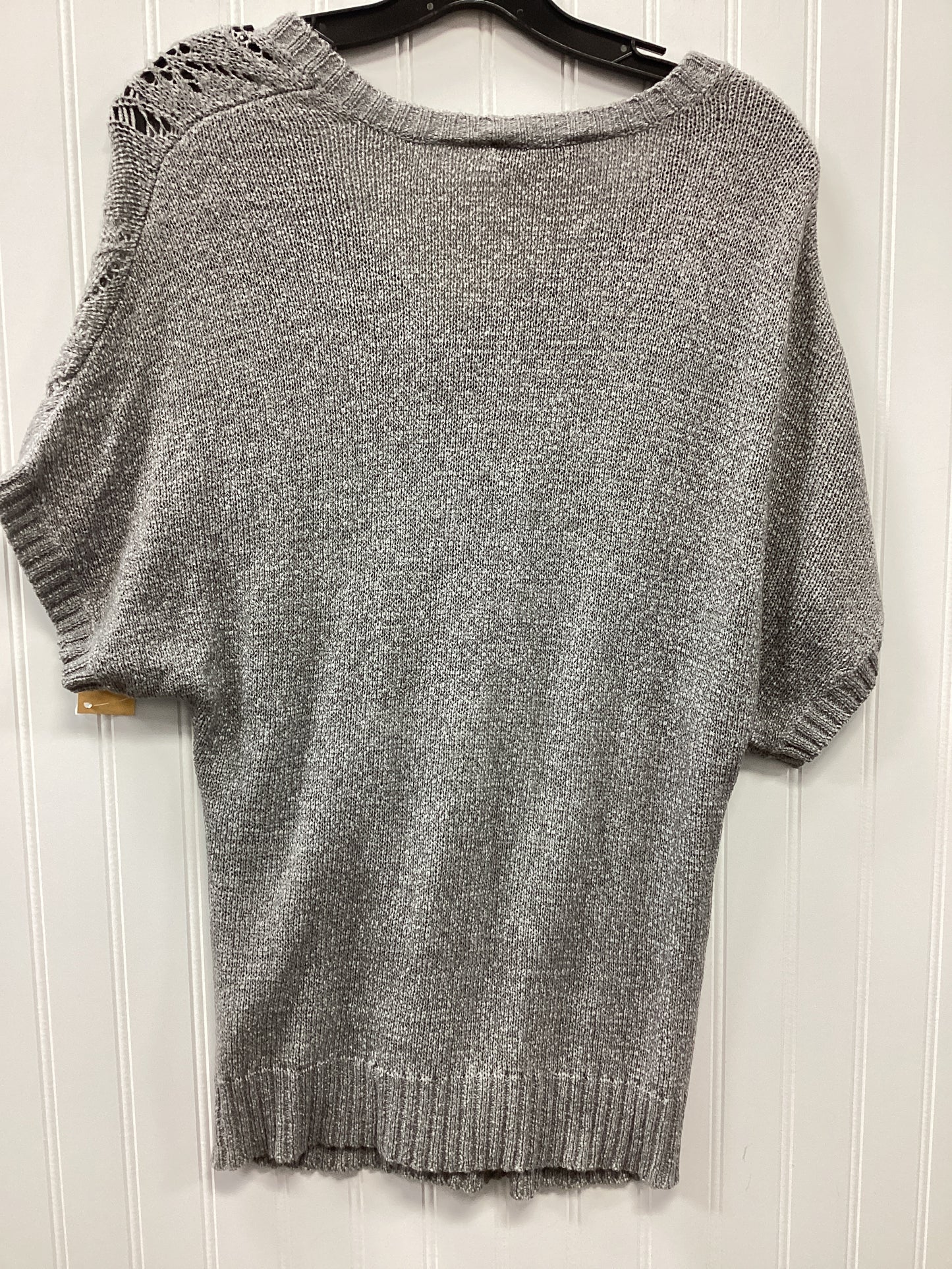 Top Ss By Christopher And Banks In Grey, Size:L