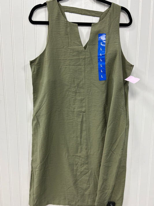 Dress Casual Short By Banana Republic In Green, Size:L