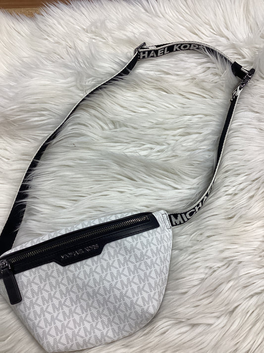 Belt Bag Designer By Michael Kors In White, Size:Small