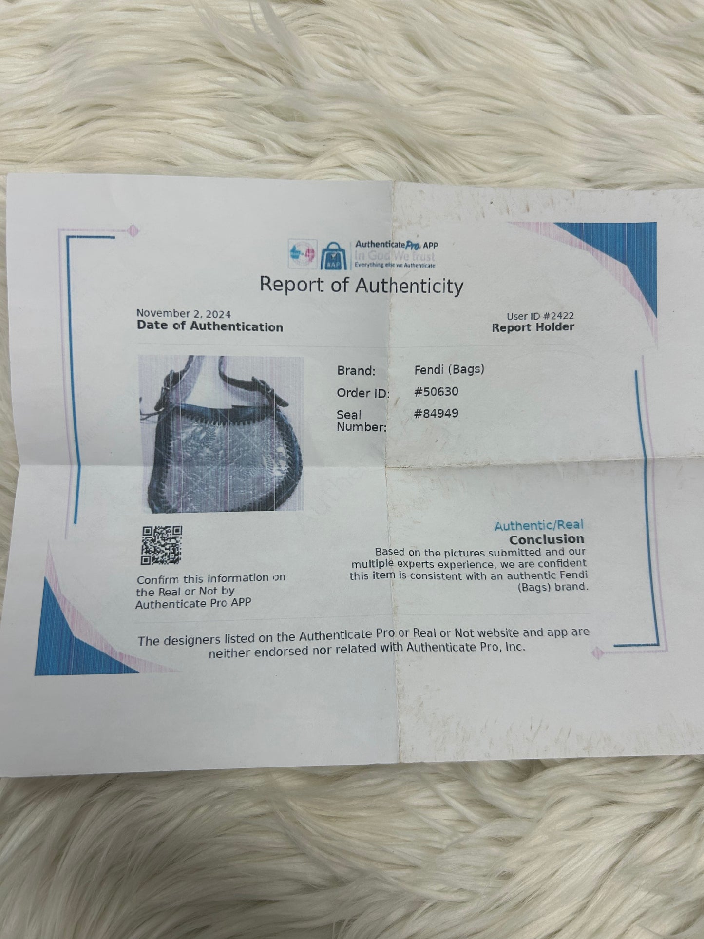 Handbag Luxury Designer By Fendi, Size: Medium